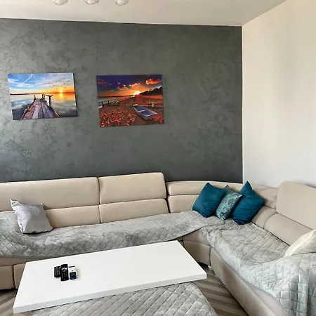 Urban Nest - Cozy And Hideaway Apartman Podgorica