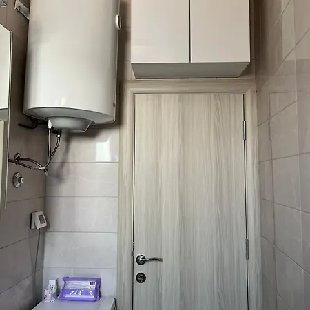 Urban Nest - Cozy And Hideaway דירה פודגוריצה
