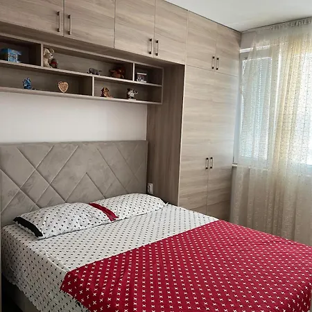 Urban Nest - Cozy And Hideaway דירה *